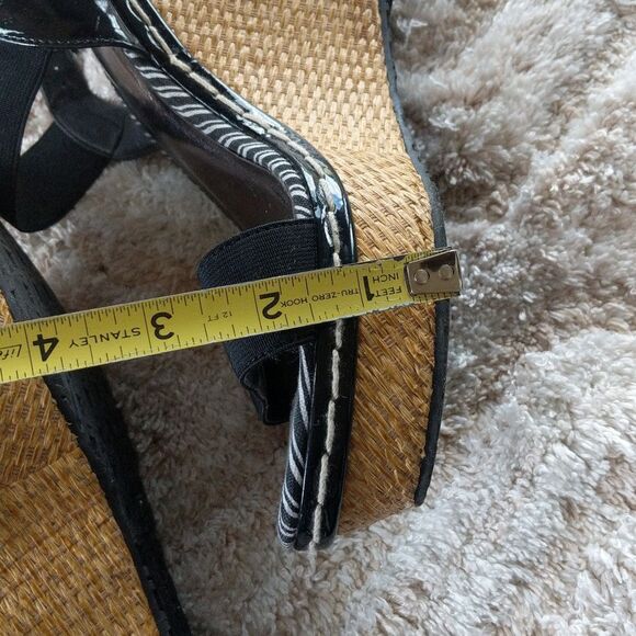 Charles by Charles David Tapia Straw Wedges - Picture 13 of 14